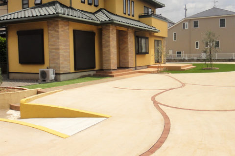 株式会社　タテカン